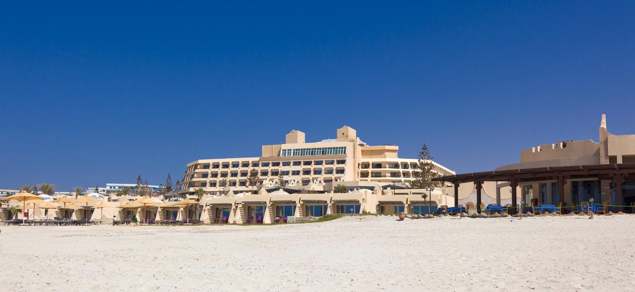 فندق إيبروتيل برج العرب الساحل الشمالي 5 نجوم