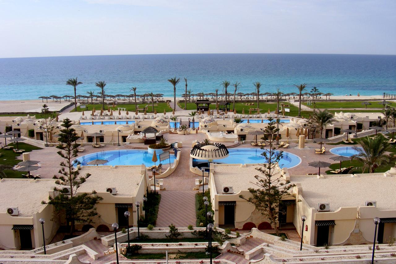 فندق إيبروتيل برج العرب الساحل الشمالي 5 نجوم